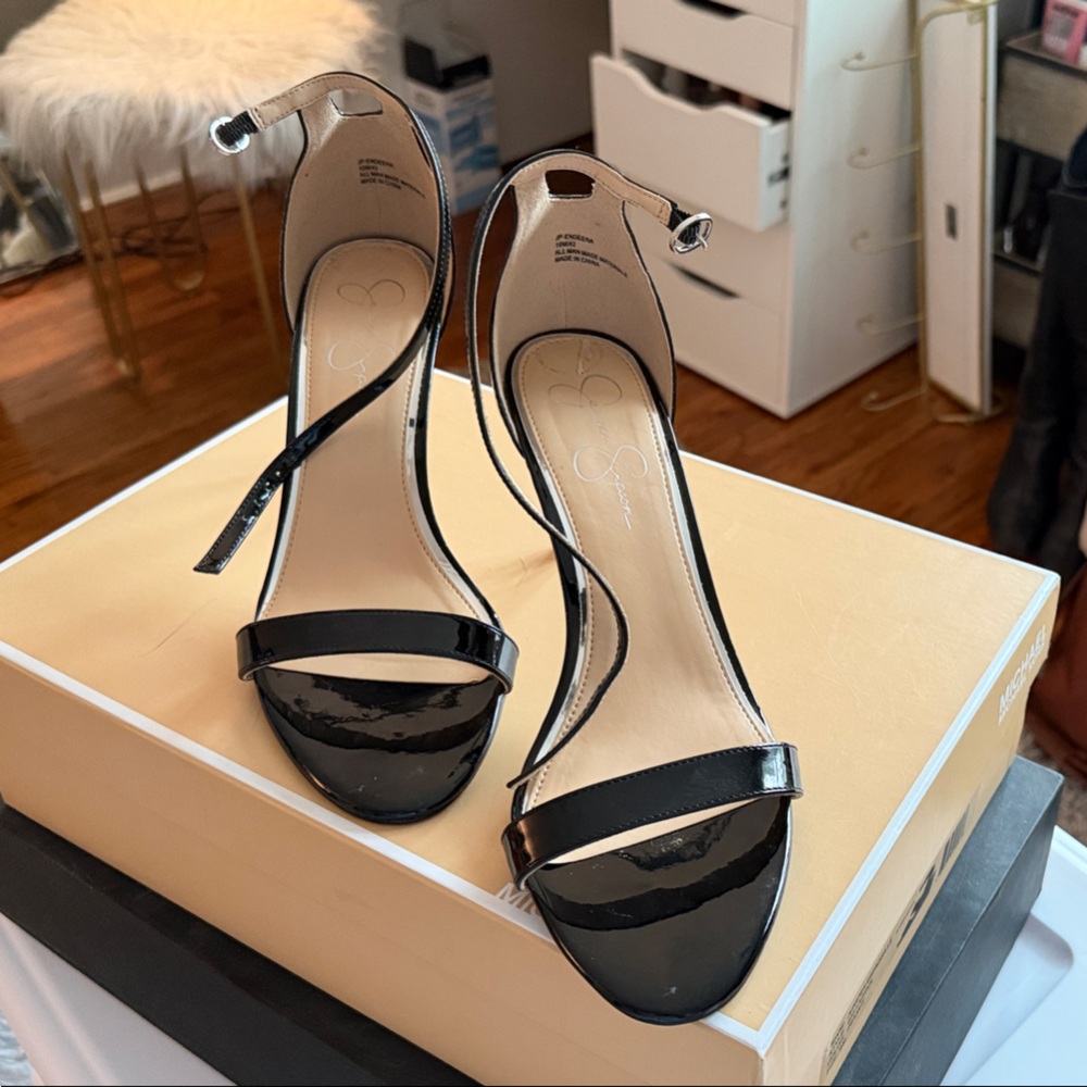 Jessica Simpson Black Heels